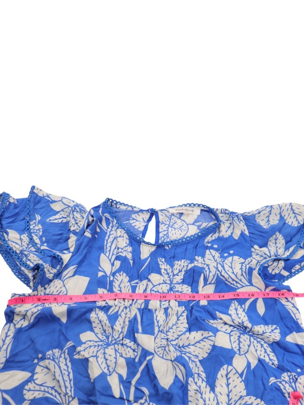 Rose + Olive Blue White Tropical Floral Flutter Sleeve Top Small - Picture 4 of 8
